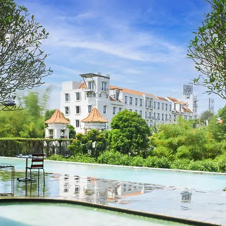 eL Hotel Grande Malang-2